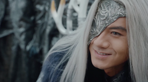 肖顺尧《天醒之路》反派大boss刘松"眼神杀"上线