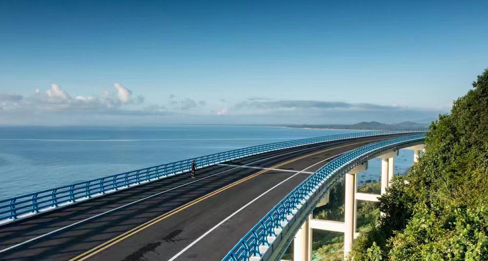 骑遇海南赏春之旅最美旅游公路骑行挑战万宁段山钦湾山海奇秀太阳河