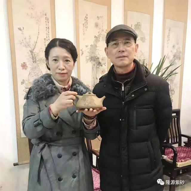 清代著名陶艺家杨彭年,杨凤年第九代传人杨建英老师传承紫砂壶艺经典