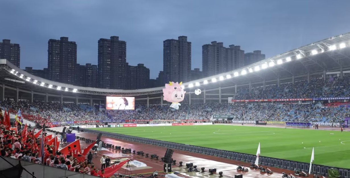 洞庭山泉全程守护2026“苏超”，品质好水赋能绿茵激情