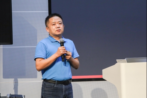 交通运输部政策研究室新闻处处长马国栋致辞