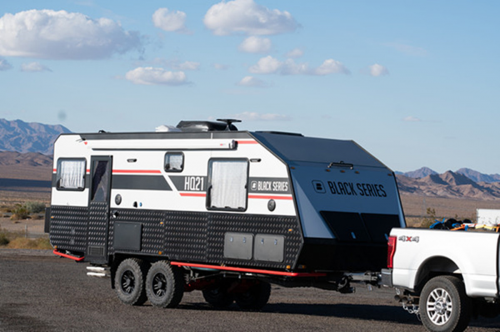 黑系房车公益路: 践行社会责任融于企业文化