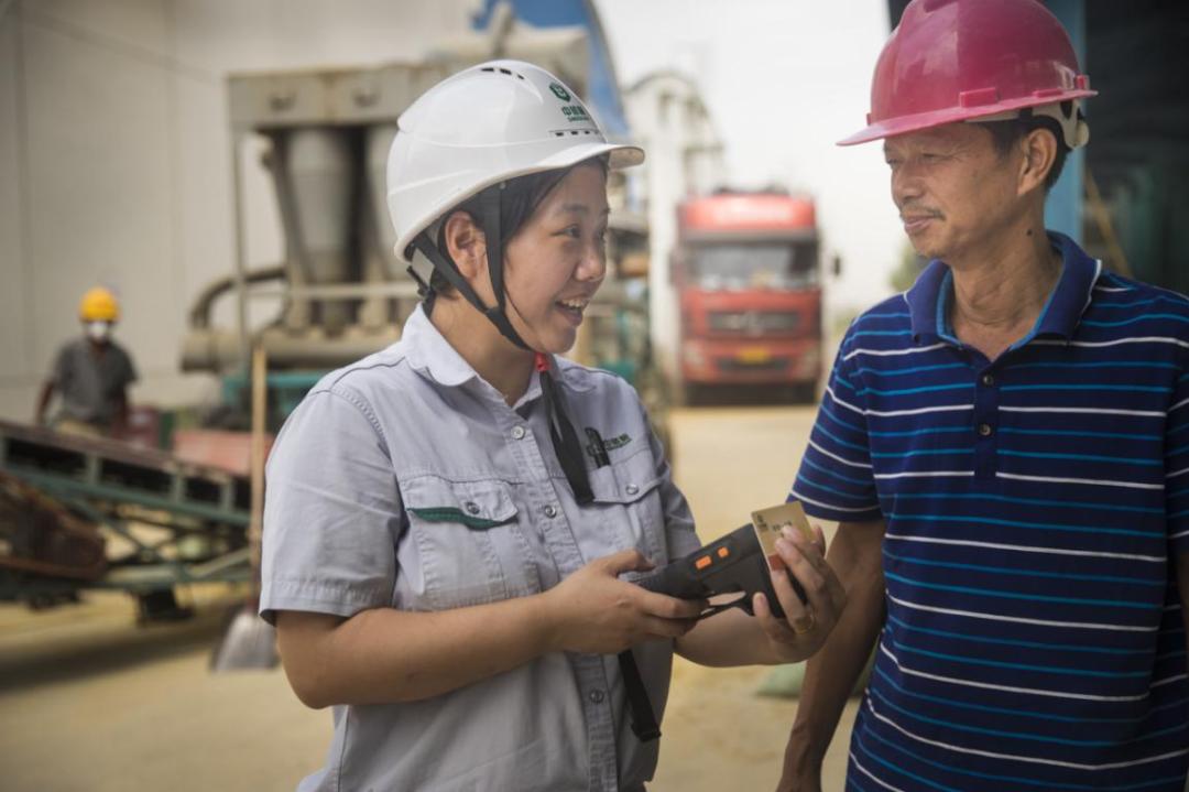 中储粮集团公司自2005年起承担最低收购价和临时收储政策执行主体